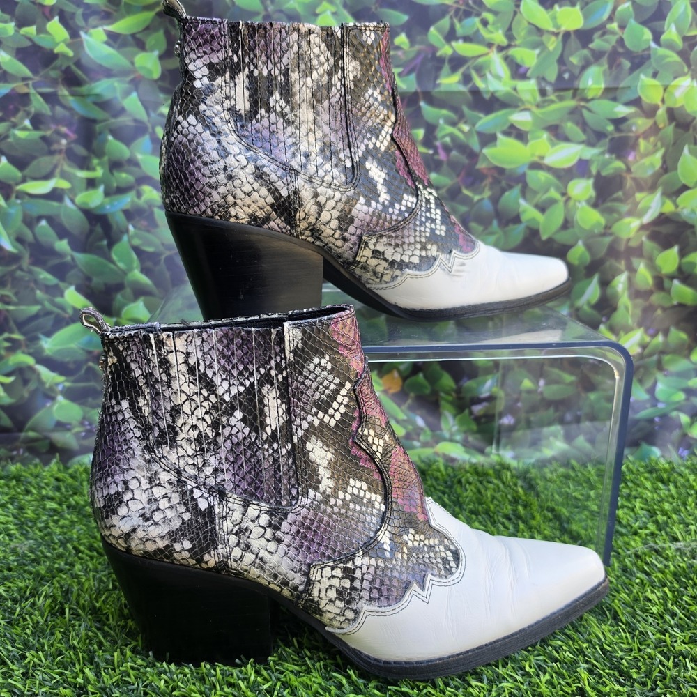 Sam Edelman Women's 8.5 Western Ankle Boots White Leather Snakeskin Print Zip